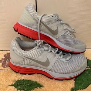 NWT Pink & White Women’s Nike Pegasus 29 H2O Repel Size 6